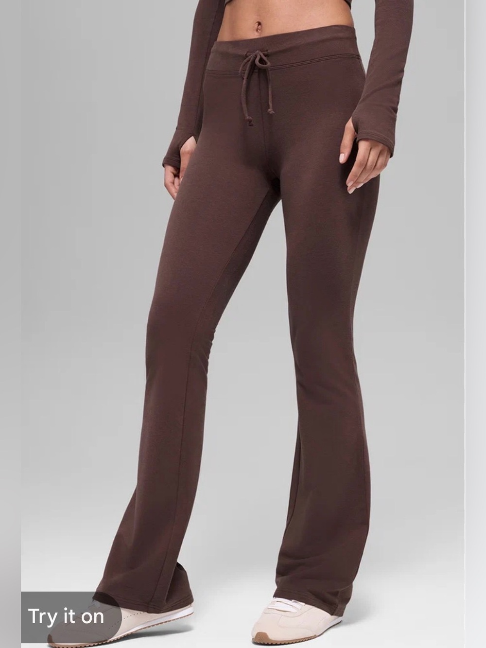 ALO Yoga Sway Boot Cut Sweatpant- Brownstone